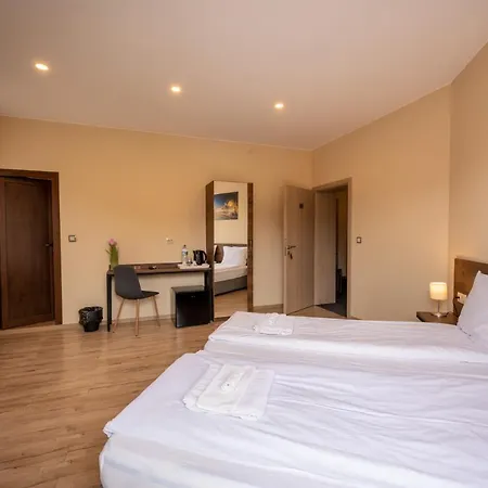 Hotel Family Konstantinovi Kiustendil