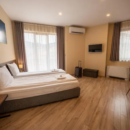 Family Konstantinovi Hotel